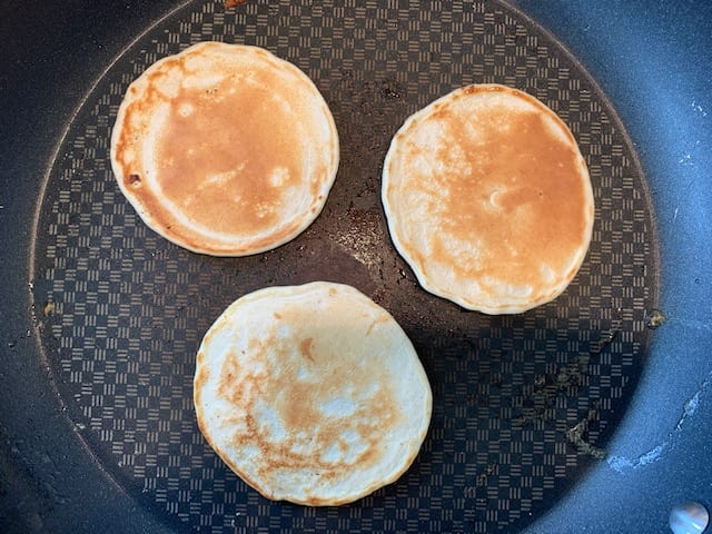 American Pancakes made with Midoa Fresh Milk